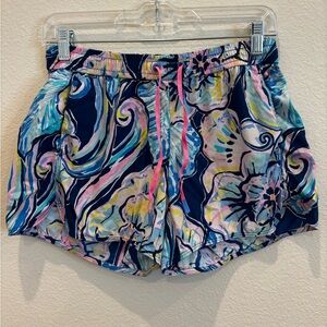 Lilly Pulitzer  Athletic Shorts size Small